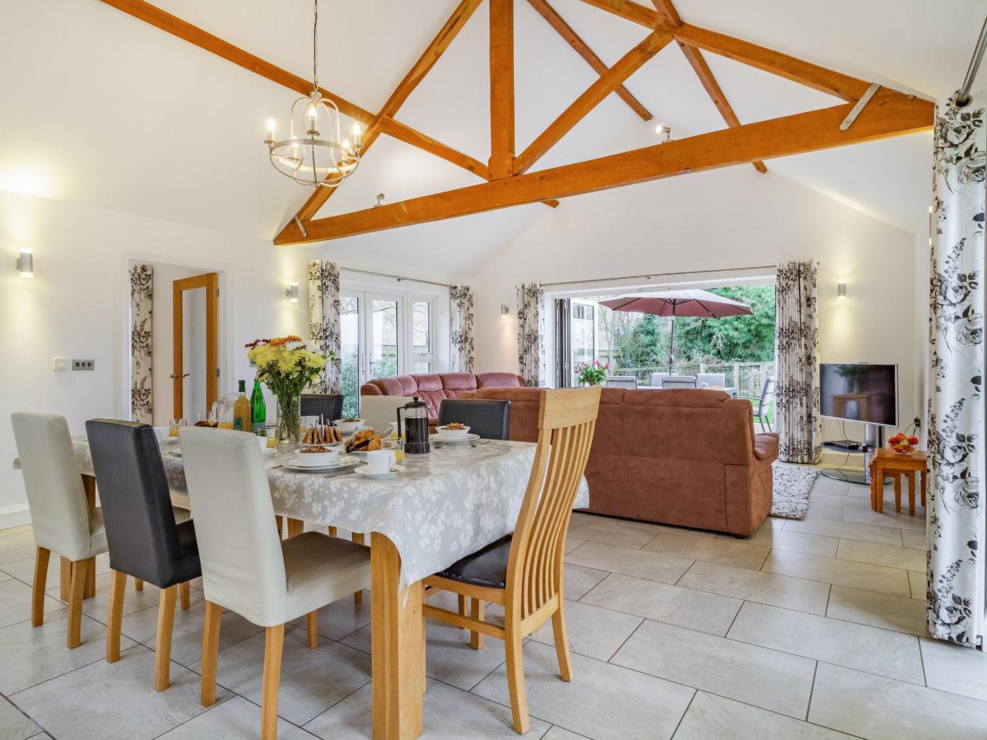 Barrow Barn Villa Wicken  ภายนอก รูปภาพ